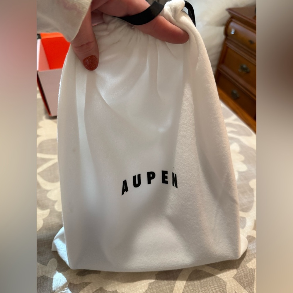 Authentic Aupen Nirvana Chain Bag in Noir / Black - NWT - Picture 10 of 13